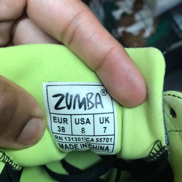 ZUMBA Z-Kickz 2 Women’s Low Top Work Out Sneakers “Grey Green” - Picture 17 of 17